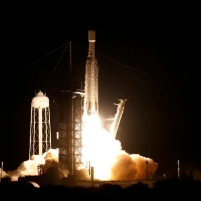 امریکی فوج نے اپنے ساتویں مشن کے لیے روبوٹک خلائی جہاز روانہ کر دیا ہے۔