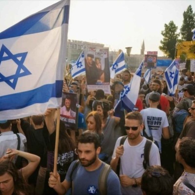 Mass Protests Erupt in Israel Following Deaths of Hostages in Gaza
