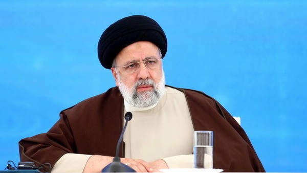 Reuters reports that Israel refutes any connection to the death of the Iranian President.