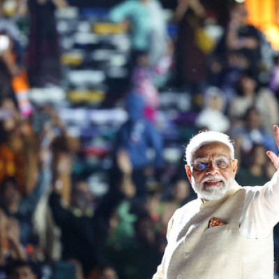 بیرون ملک مقیم ہندوستانی ووٹ ڈالنے کے لیے گھر جانے کے لیے اتنے بے چین کیوں ہیں؟