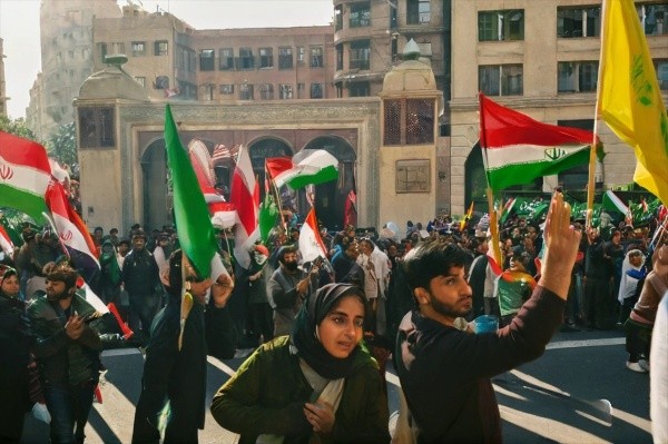 حماس کے رہنما ہنیہ کے ایران میں جنازے پر ہزاروں افراد کا سوگ، انتقام کا مطالبہ