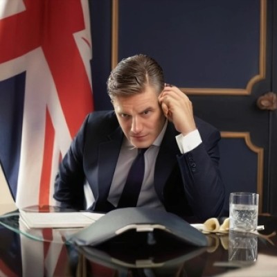 UK Prime Minister Urges Iran to Refrain from Attacking Israel